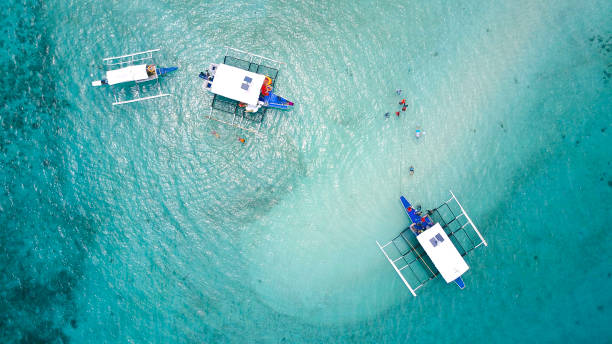 A small island boat trip in Palawan waters